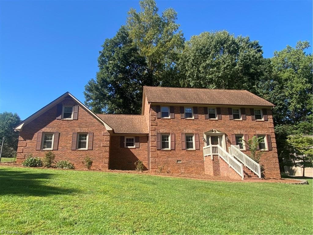 486 Windsor Park Road, Kernersville NC 27284
