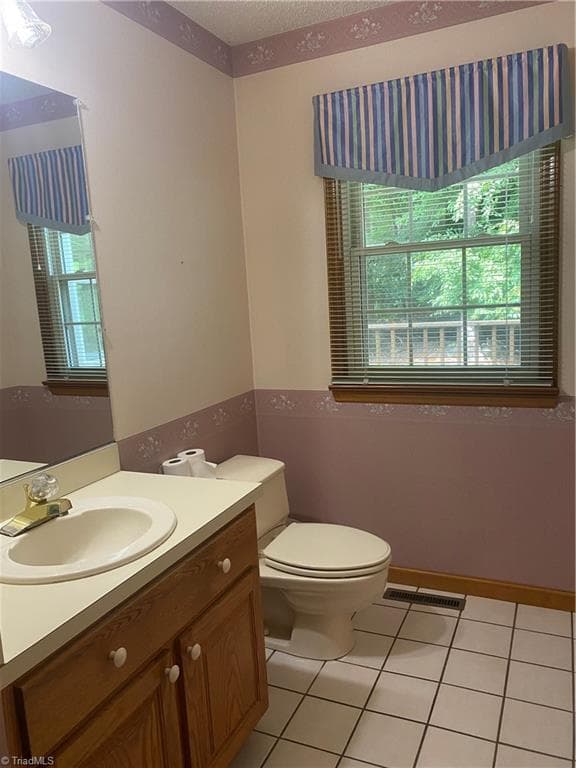 Stick/Site Built at 486 Windsor Park Road, Kernersville NC 27284, photo 9 of 22