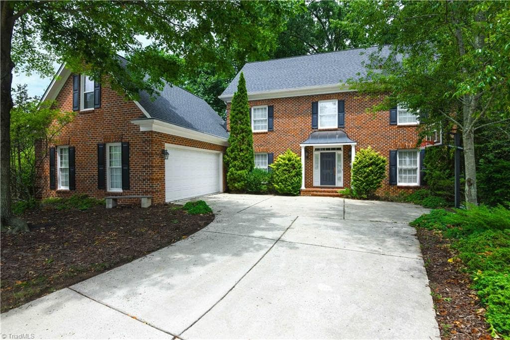 18 Windrock Way, Greensboro NC 27455