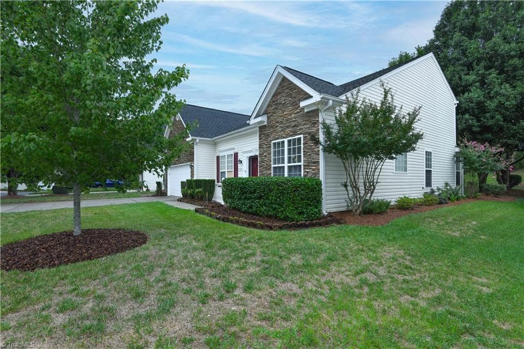 Stick/Site Built at 4120 Pepperbush Drive, Greensboro NC 27405, photo 2 of 31