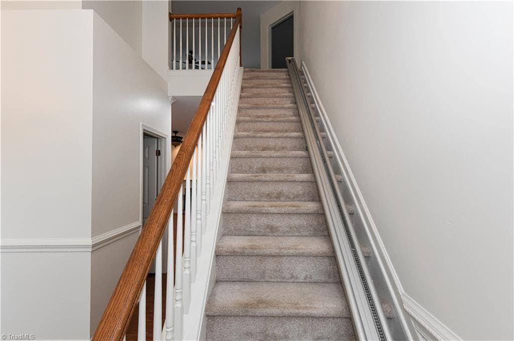 Stick/Site Built at 4120 Pepperbush Drive, Greensboro NC 27405, photo 15 of 31
