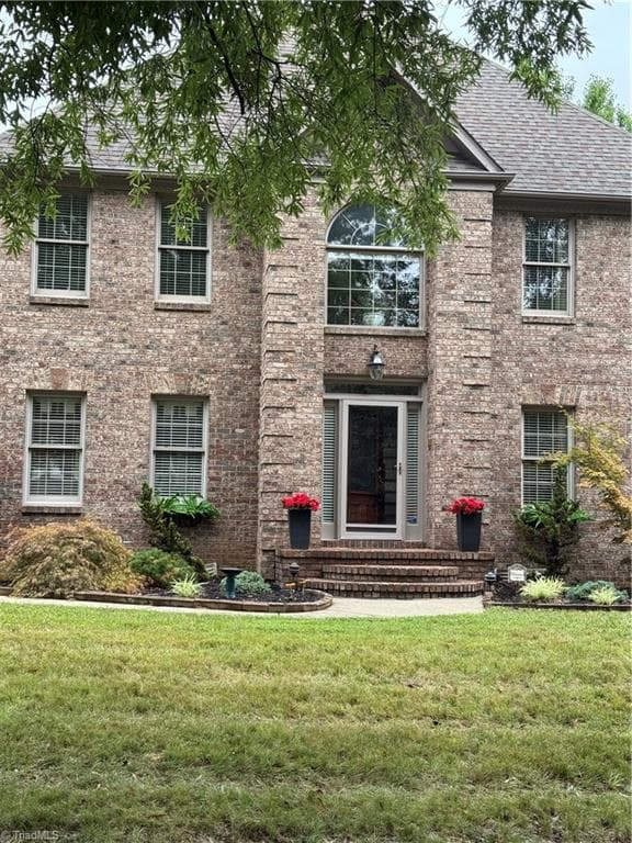 Stick/Site Built at 2405 Glen Cove Way, High Point NC 27265, photo 32 of 32