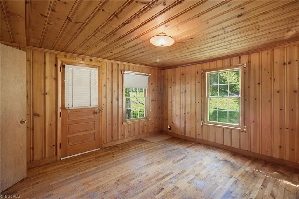 Stick/Site Built at 5650 Waller Road, Pfafftown NC 27040, Pfafftown, photo 16 of 34