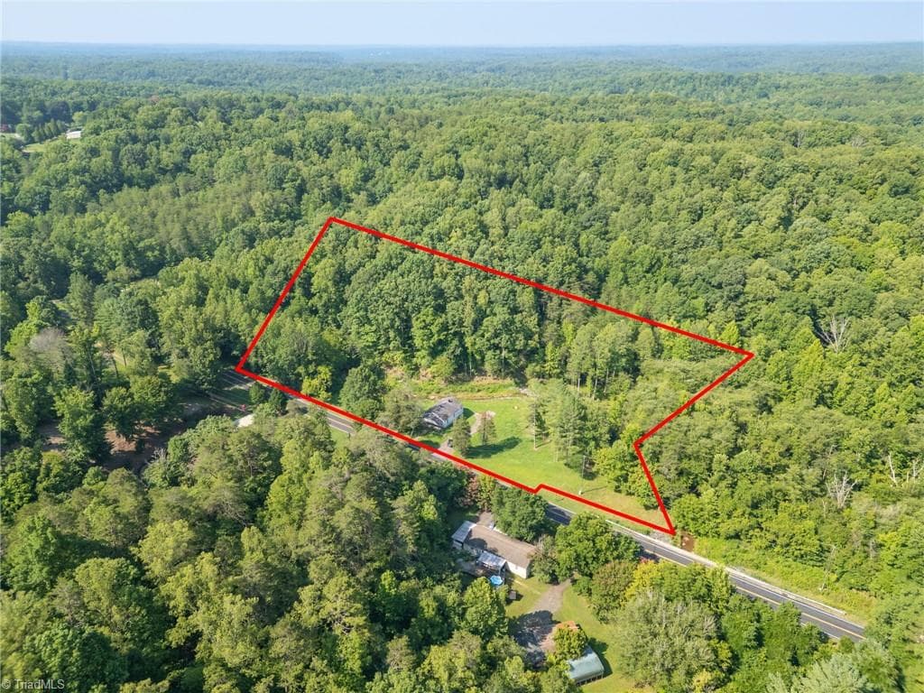 Stick/Site Built at 5650 Waller Road, Pfafftown NC 27040, Pfafftown, photo 33 of 34