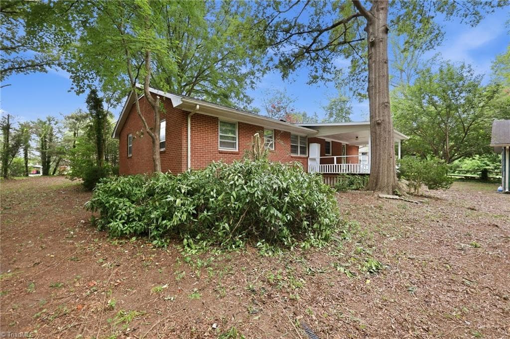 Stick/Site Built at 719 Greenwood Drive, Burlington NC 27217, Burlington, photo 43 of 50