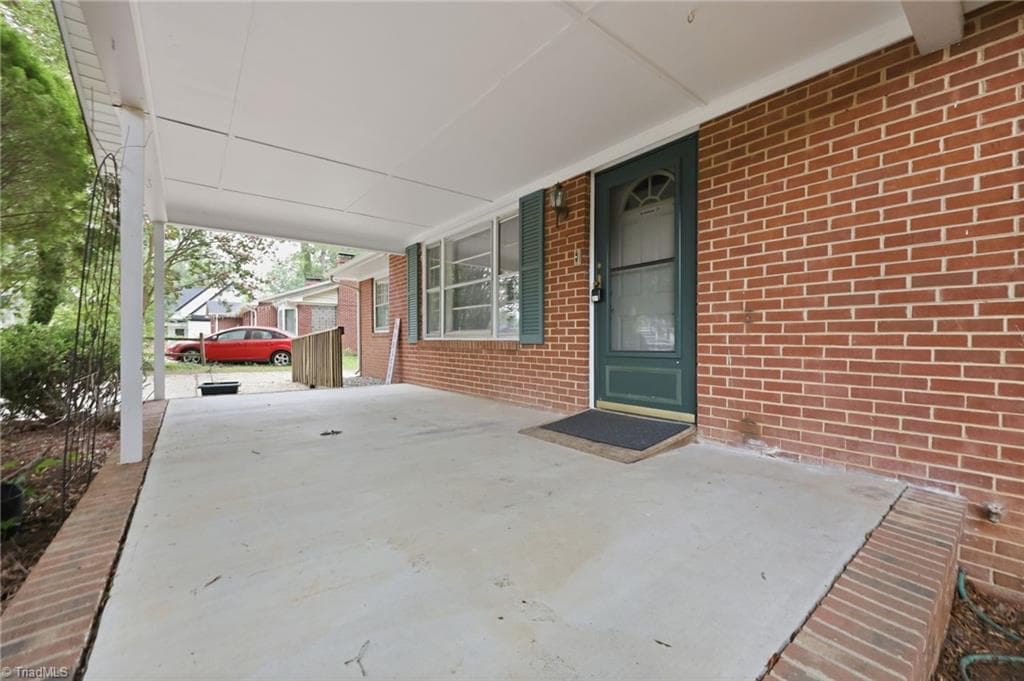 Stick/Site Built at 719 Greenwood Drive, Burlington NC 27217, Burlington, photo 41 of 50