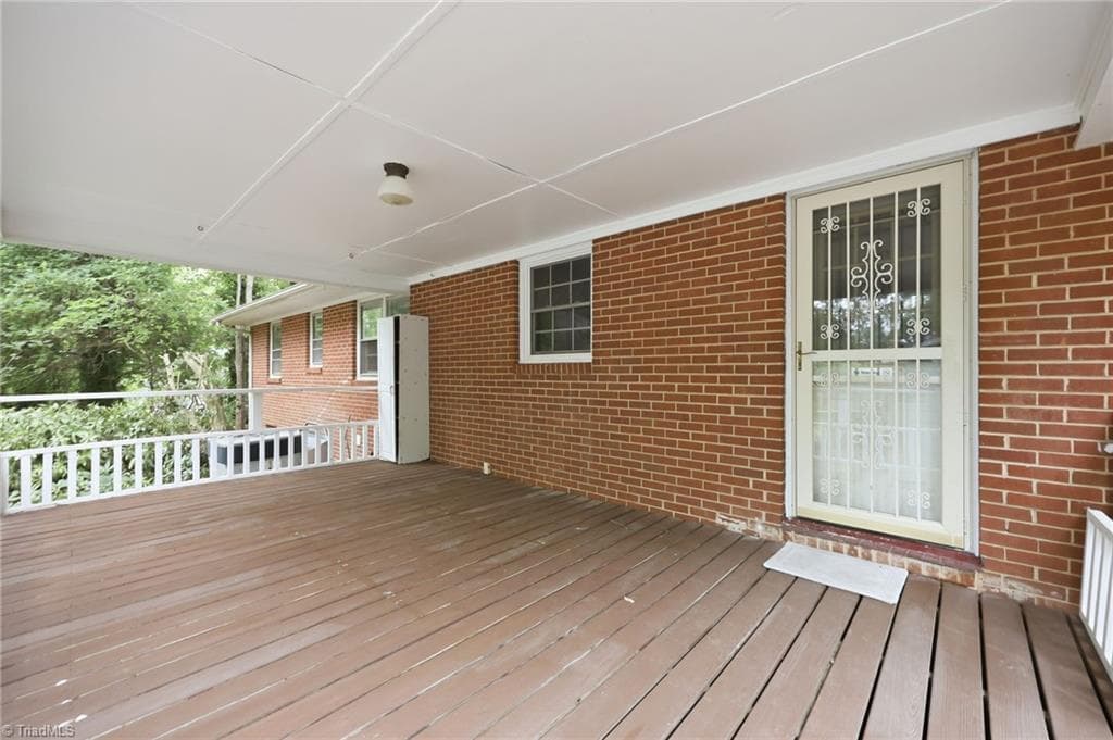 Stick/Site Built at 719 Greenwood Drive, Burlington NC 27217, Burlington, photo 31 of 50