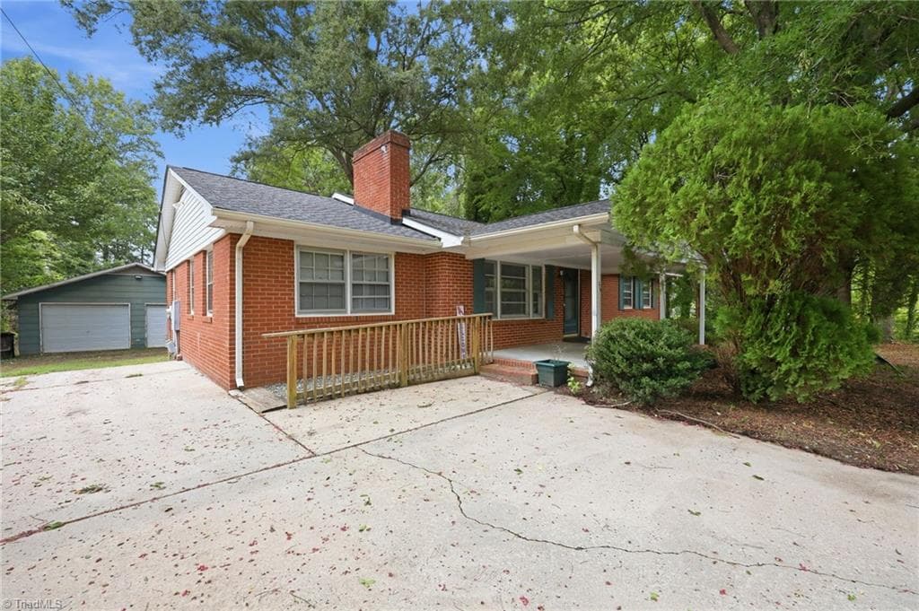 Stick/Site Built at 719 Greenwood Drive, Burlington NC 27217, Burlington, photo 39 of 50