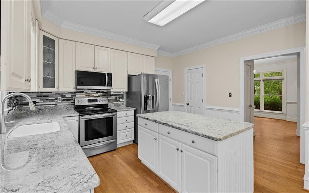 Stick/Site Built at 2609 Baytree Drive, Greensboro NC 27455, photo 10 of 47
