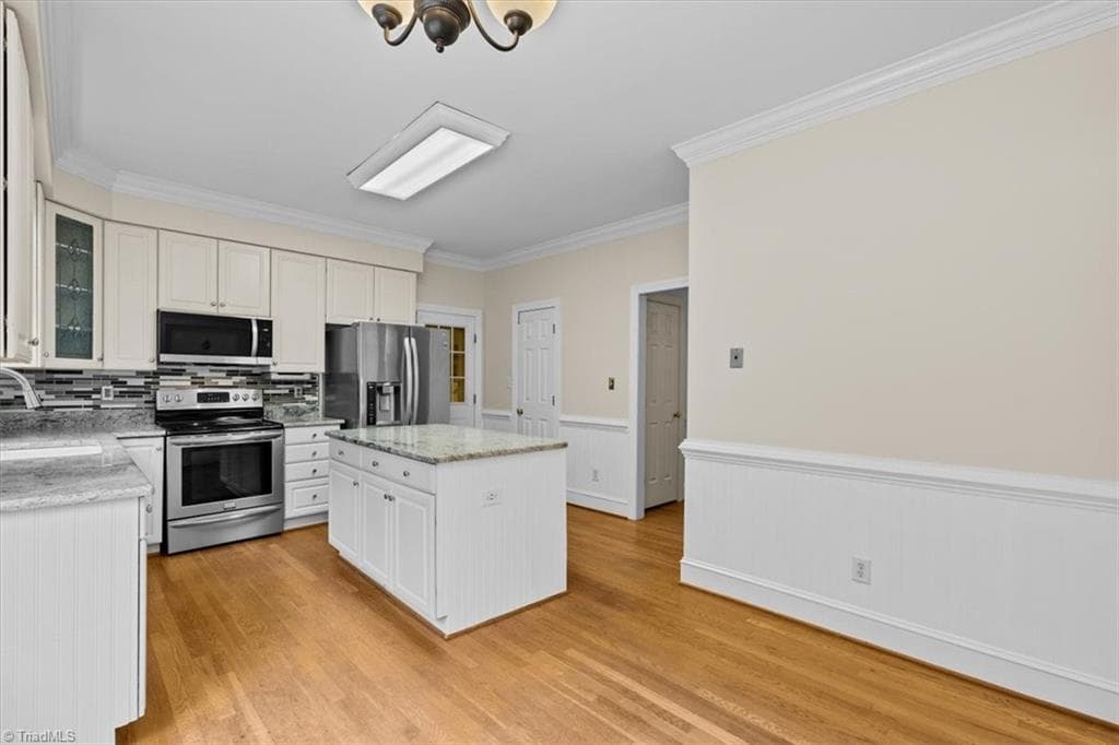 Stick/Site Built at 2609 Baytree Drive, Greensboro NC 27455, photo 14 of 47