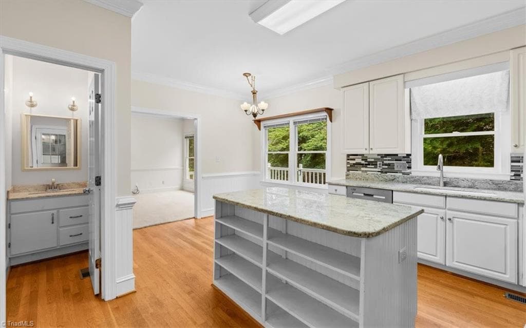 Stick/Site Built at 2609 Baytree Drive, Greensboro NC 27455, photo 8 of 47