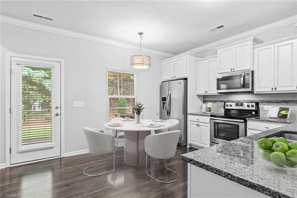 Stick/Site Built at 3714 Littlebrook Drive, Clemmons NC 27012, photo 11 of 41