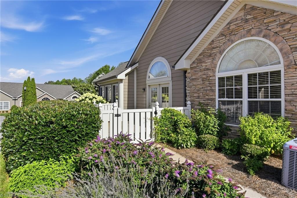 Stick/Site Built at 3476 Waterwheel Circle, Winston-Salem NC 27103, photo 26 of 32