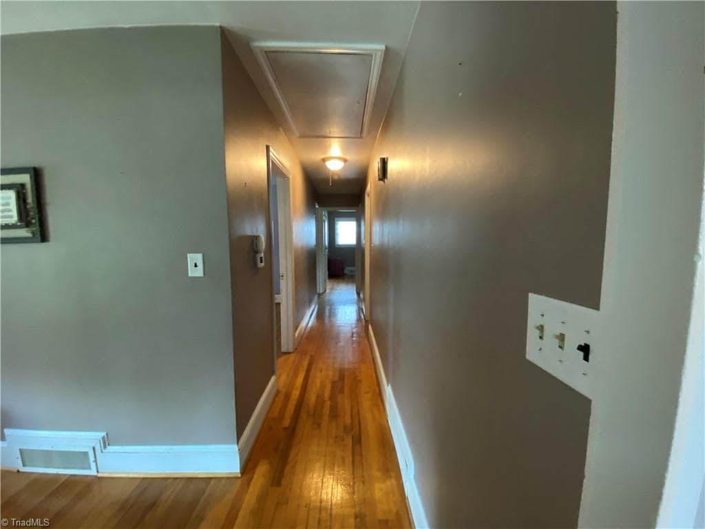 Stick/Site Built at 1112 Green Street, Reidsville NC 27320, photo 8 of 29
