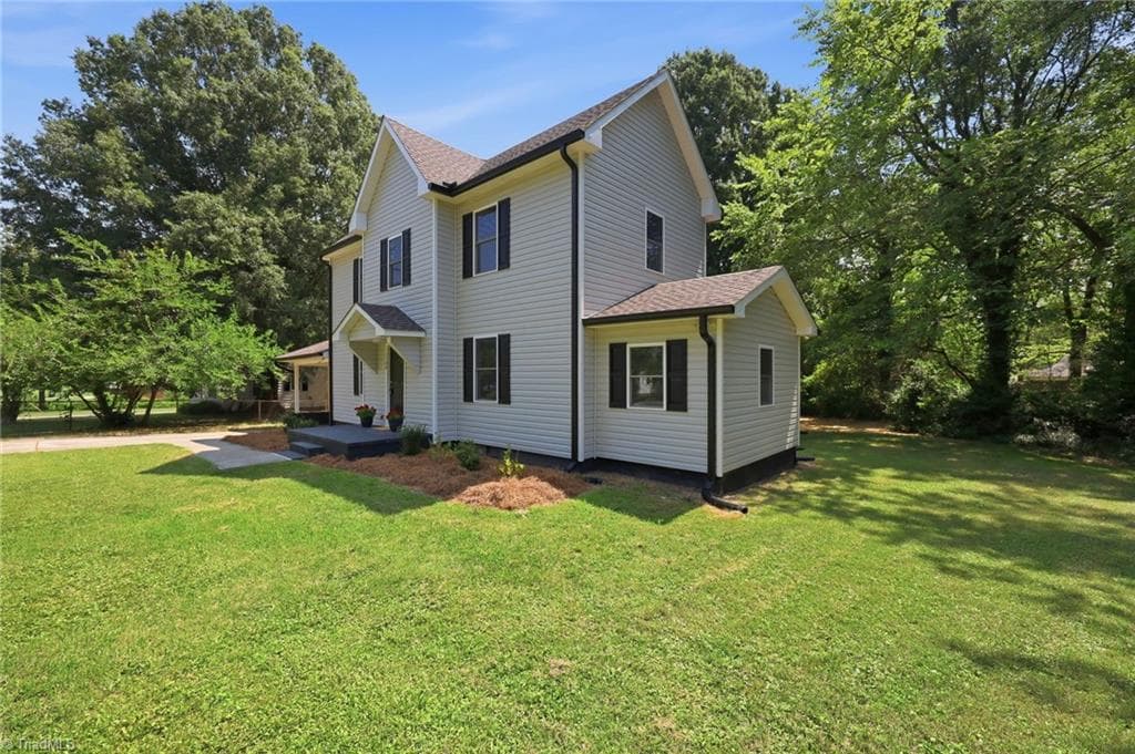 Stick/Site Built at 1108 Hawthorne Lane, Burlington NC 27215, Burlington, photo 37 of 40