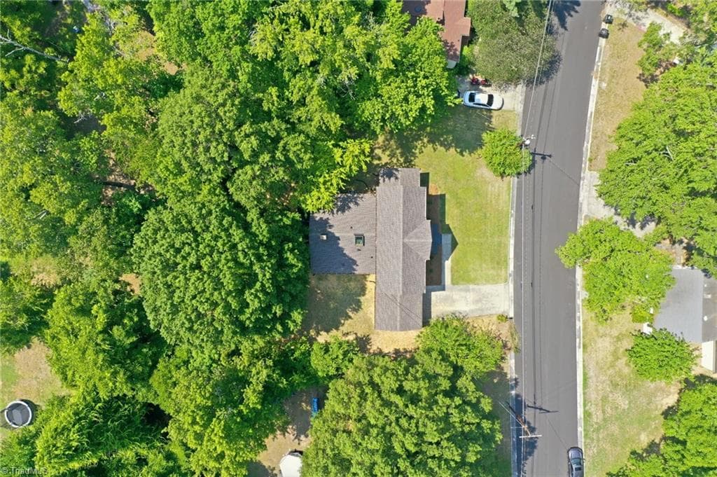 Stick/Site Built at 1108 Hawthorne Lane, Burlington NC 27215, Burlington, photo 39 of 40