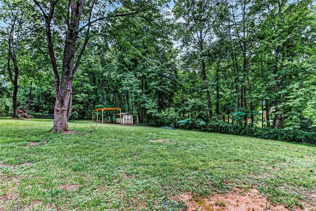 Stick/Site Built at 4918 Kaysboro Drive, Winston-Salem NC 27105, Winston-Salem, photo 20 of 25
