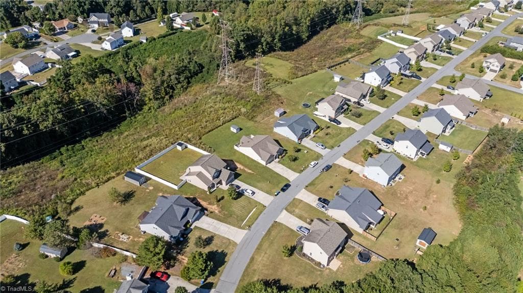 Stick/Site Built at 171 Bald Cypress Drive, Winston-Salem NC 27127, Winston-Salem, photo 10 of 47