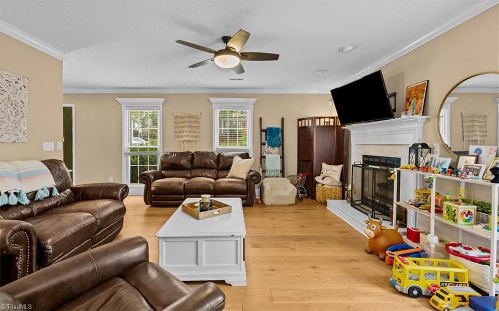 Stick/Site Built at 4904 Jessup Grove Road, Greensboro NC 27410, photo 6 of 36