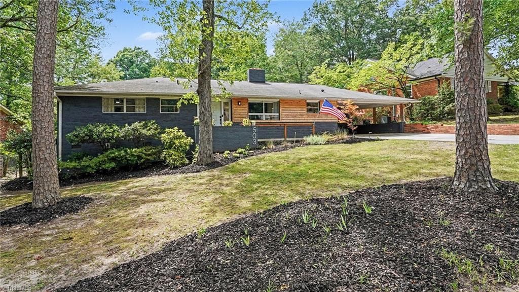 Stick/Site Built at 503 Florham Drive, High Point NC 27262, photo 3 of 30