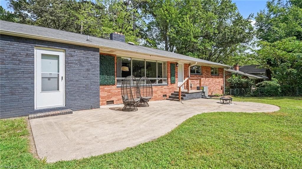 Stick/Site Built at 503 Florham Drive, High Point NC 27262, photo 28 of 30