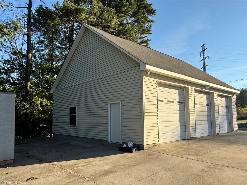 Modular at 108 King Arthur Drive, King NC 27021, photo 47 of 50