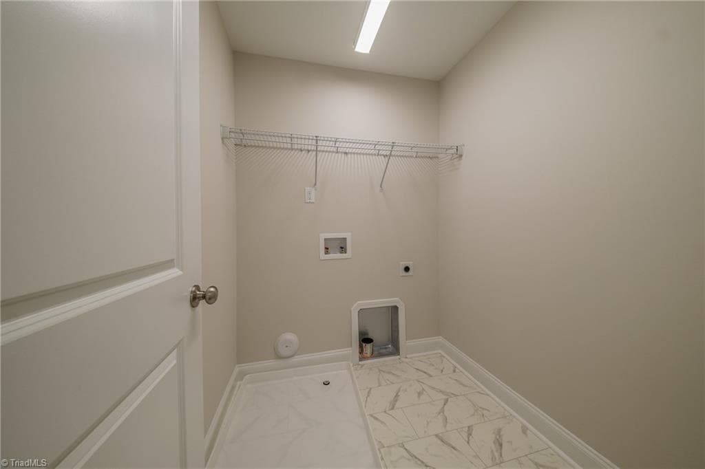 Stick/Site Built at 3719 Contimental Square, Kernersville NC 27284, photo 12 of 26