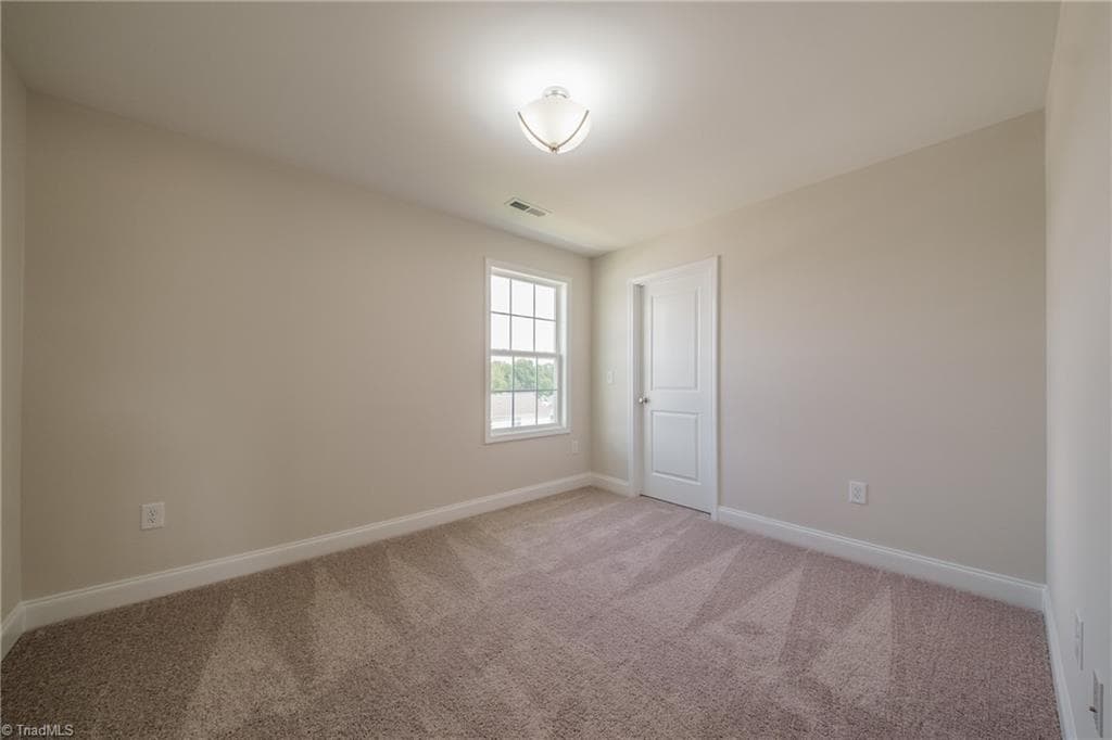 Stick/Site Built at 3719 Contimental Square, Kernersville NC 27284, photo 22 of 26
