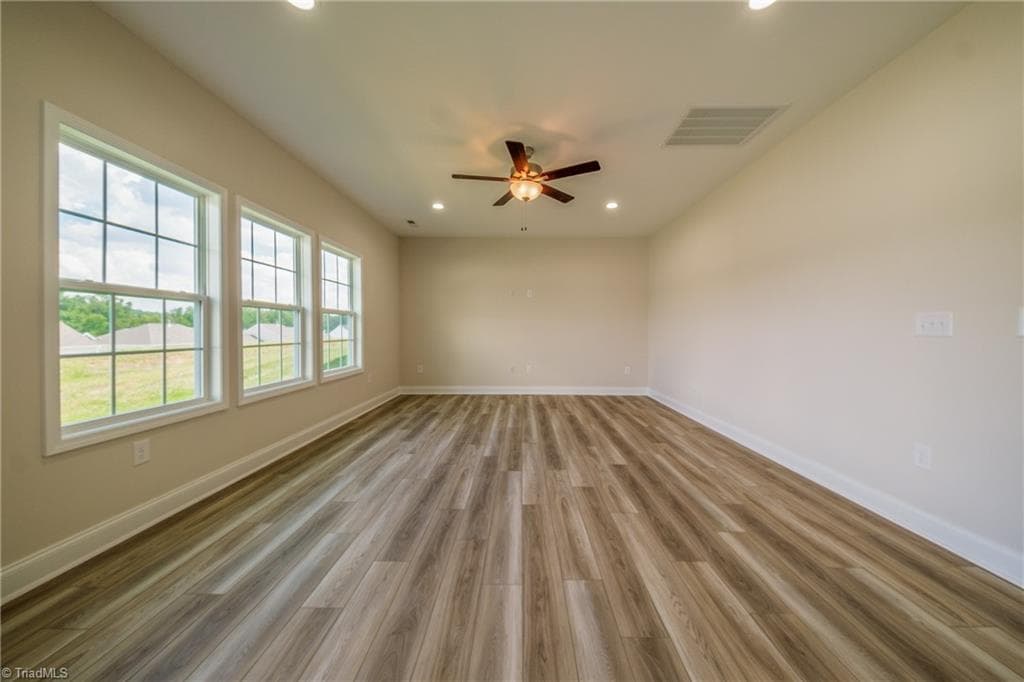 Stick/Site Built at 3719 Contimental Square, Kernersville NC 27284, photo 9 of 26