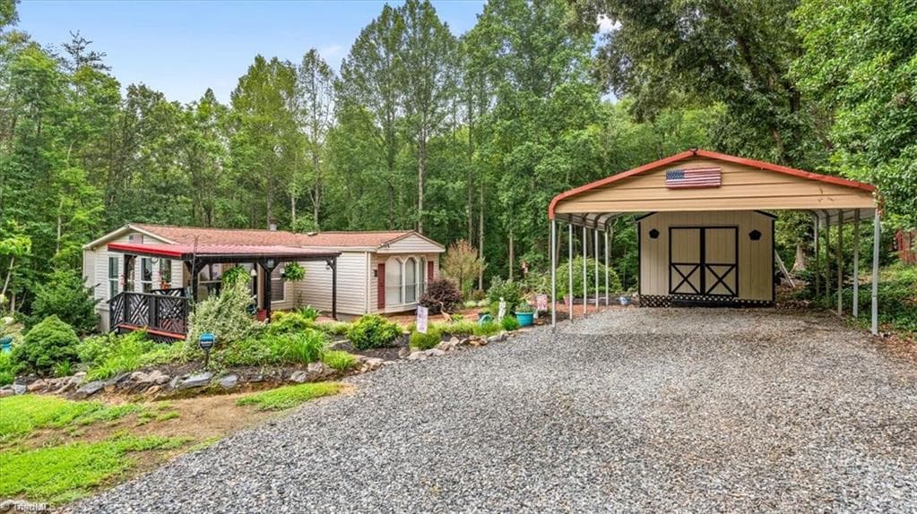 Manufactured Home at 210 Blair Drive, Reidsville NC 27320, photo 25 of 25