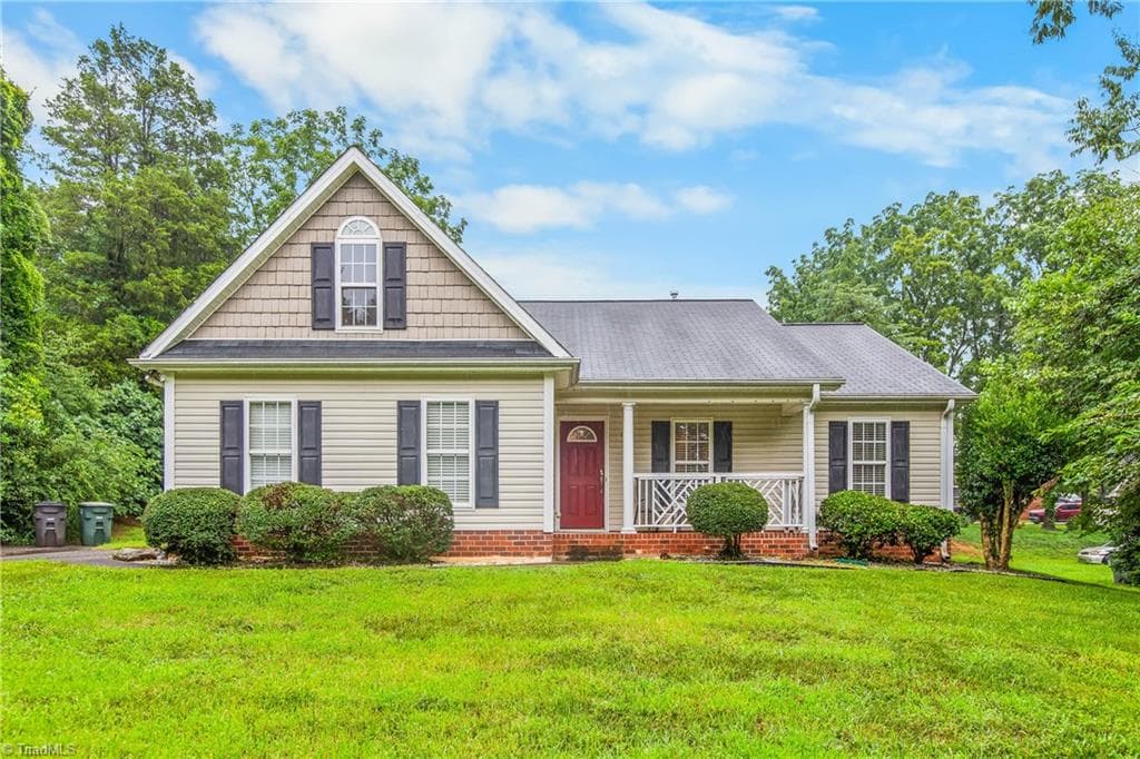 155 Monroe Street, Winston-Salem NC 27104