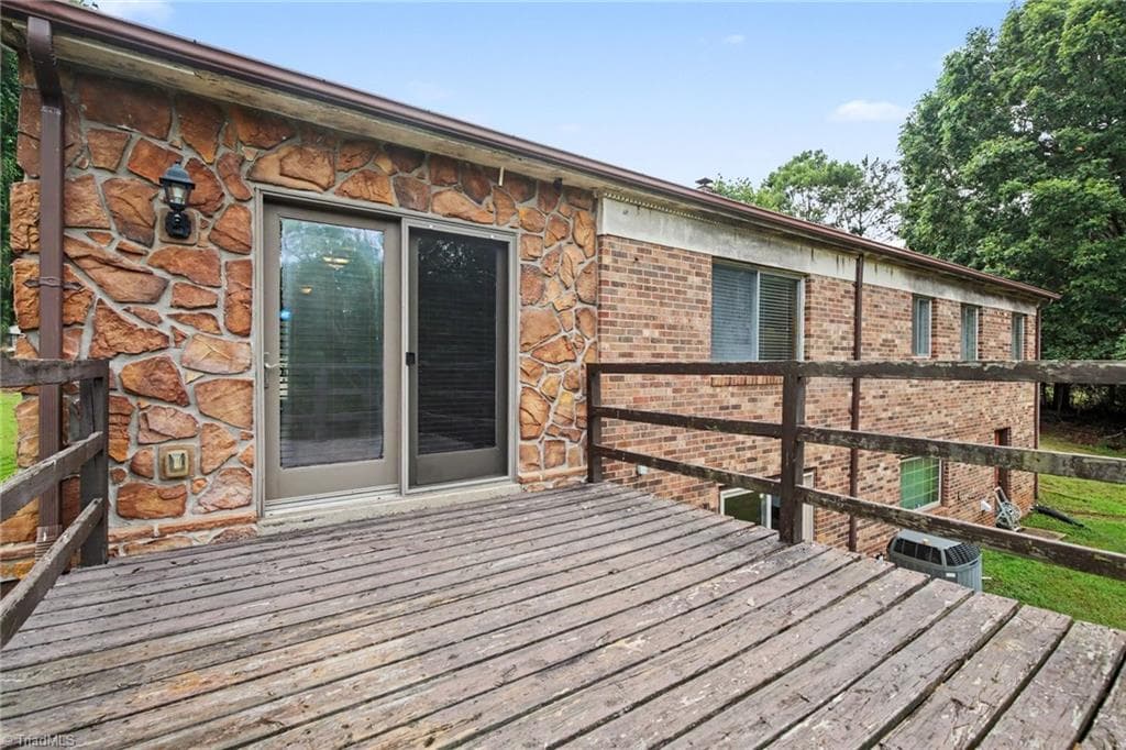 Stick/Site Built at 160 Ward Road, Eden NC 27288, photo 24 of 29