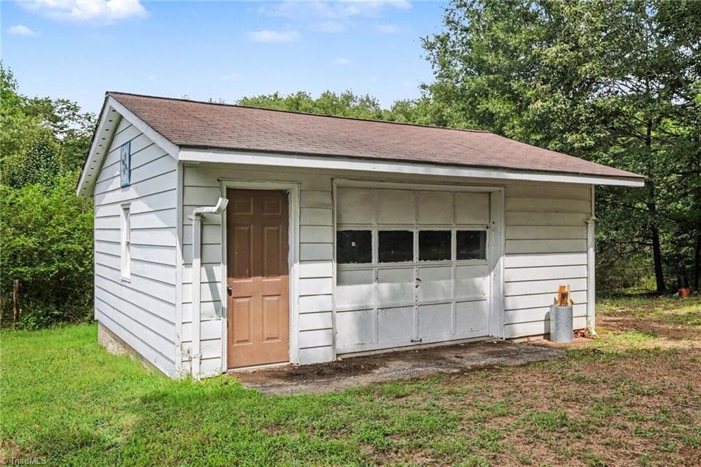 Stick/Site Built at 160 Ward Road, Eden NC 27288, photo 29 of 29