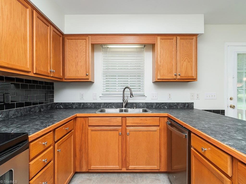 Stick/Site Built at 3955 Chucks Court, Burlington NC 27215, Burlington, photo 20 of 49