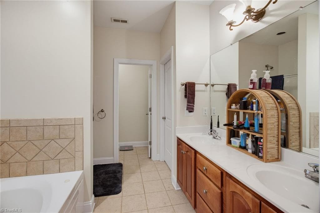 Stick/Site Built at 5917 Kenville Green Circle, Kernersville NC 27284, photo 17 of 30