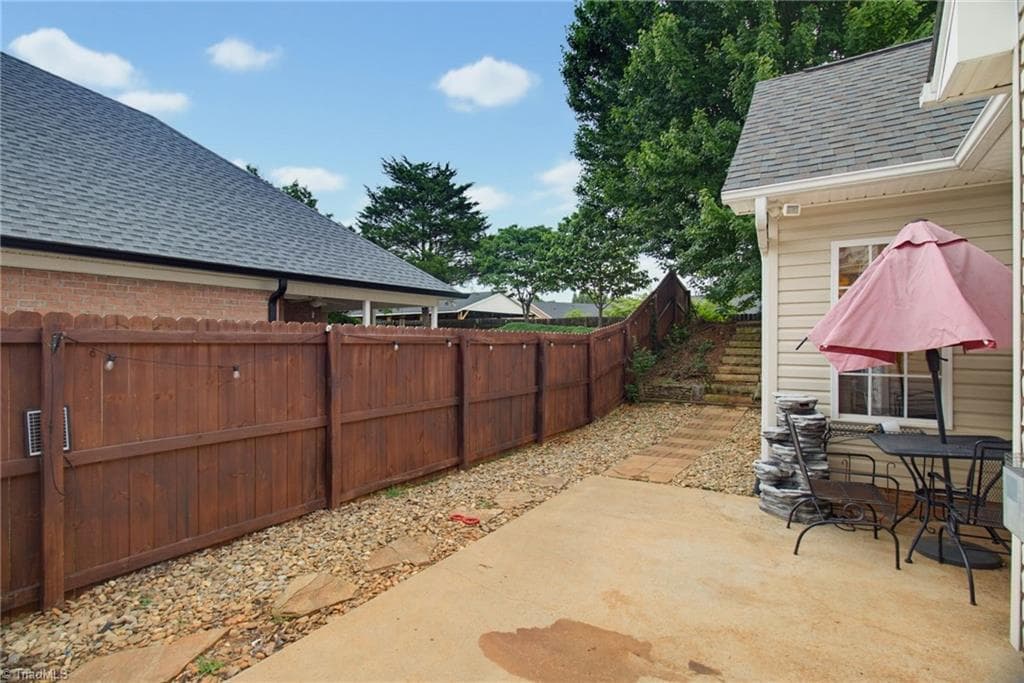 Stick/Site Built at 5917 Kenville Green Circle, Kernersville NC 27284, photo 24 of 30