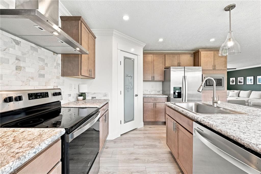 Modular at 1046 Herberts Drive, Yadkinville NC 27055, photo 11 of 50