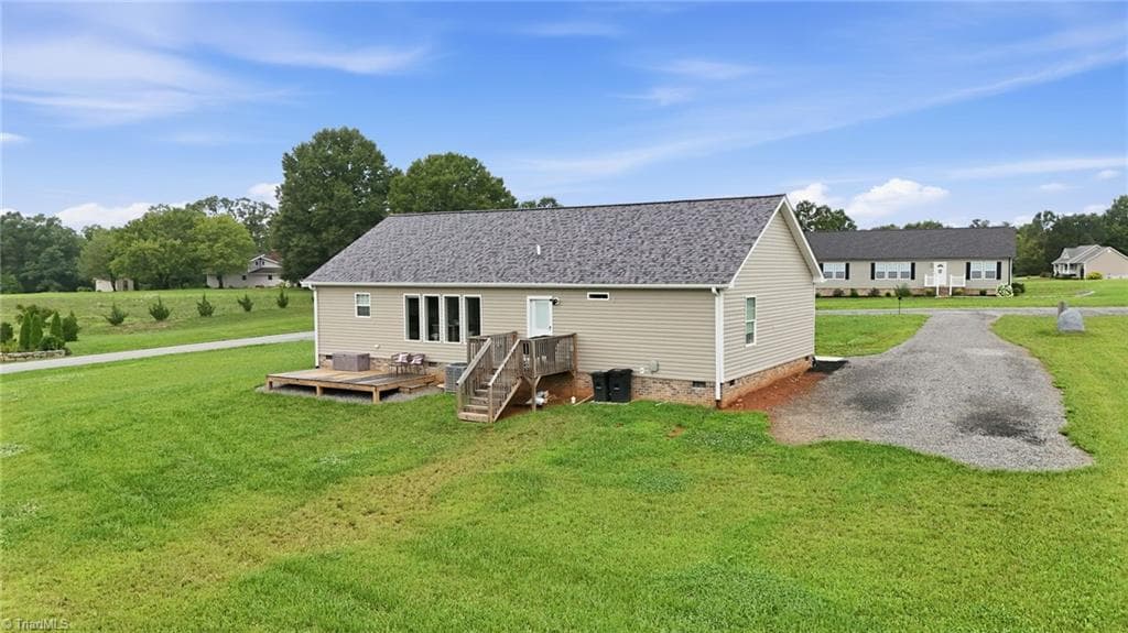 Modular at 1046 Herberts Drive, Yadkinville NC 27055, photo 35 of 50