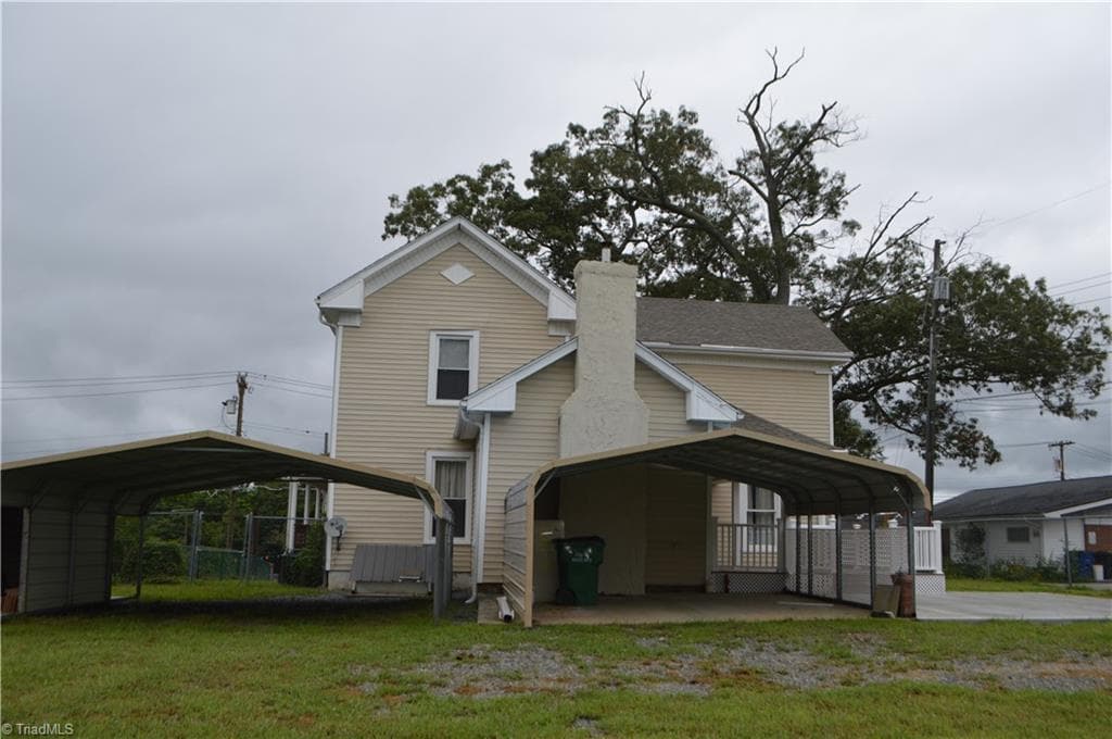 Stick/Site Built at 926 S Main Street, Mount Airy NC 27030, photo 7 of 34