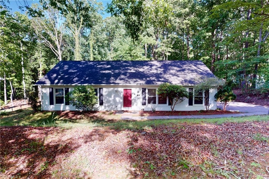 5308 WestRock Drive, Pfafftown NC 27040