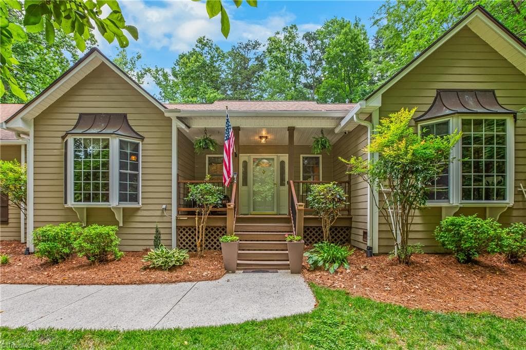 Stick/Site Built at 1239 Blackberry Ridge Road, High Point NC 27265, photo 10 of 50