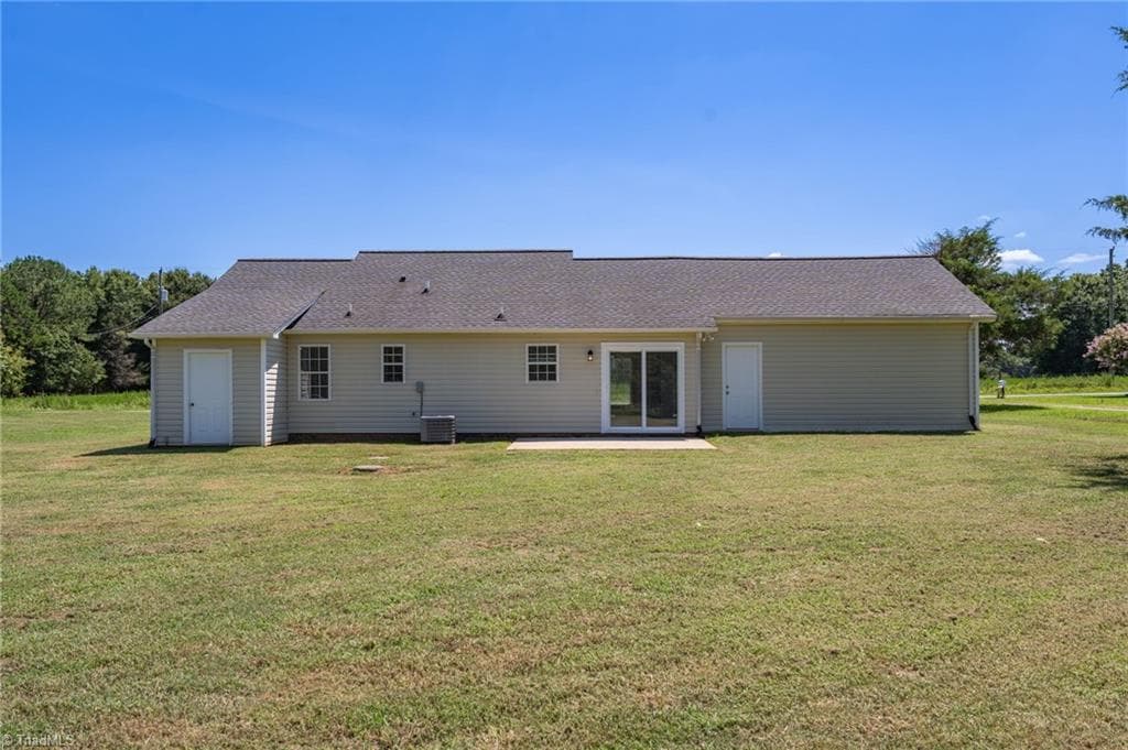 Stick/Site Built at 4042 Obra Road, Graham NC 27253, photo 27 of 41