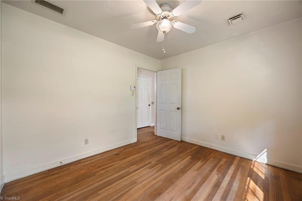 Stick/Site Built at 123 Tangle Drive, Jamestown NC 27282-9367, photo 29 of 36