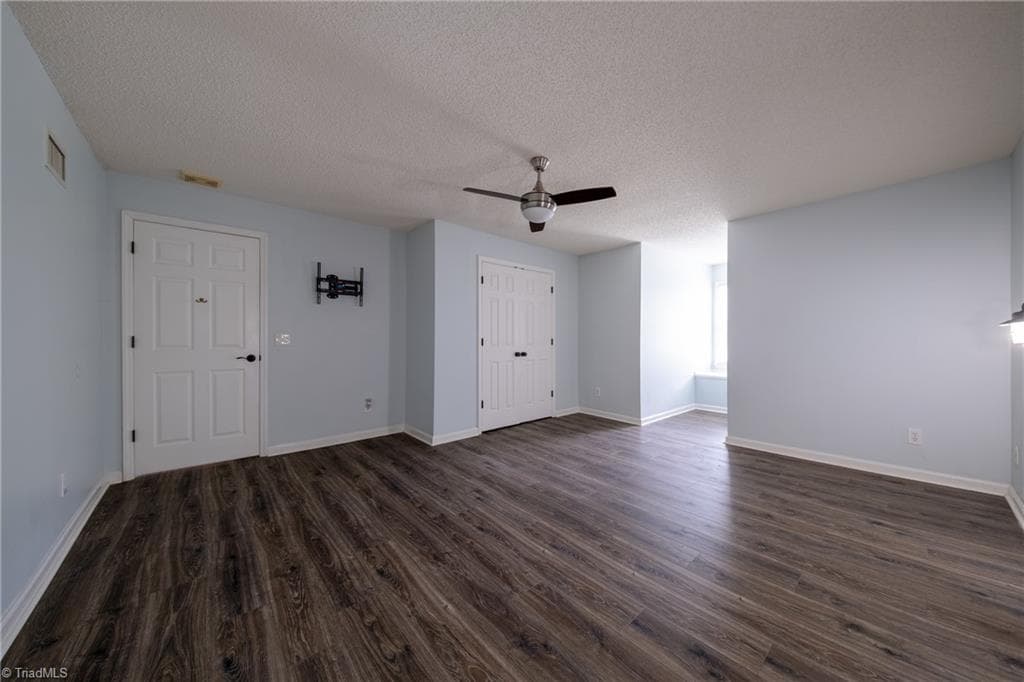 Stick/Site Built at 308 Ridgeland Drive, High Point NC 27262, photo 23 of 33