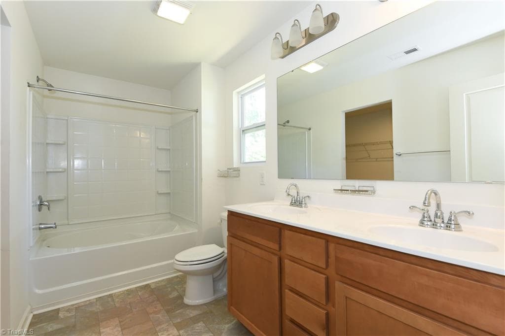 Stick/Site Built at 5031 Red Poll Drive, Greensboro NC 27405, photo 33 of 38