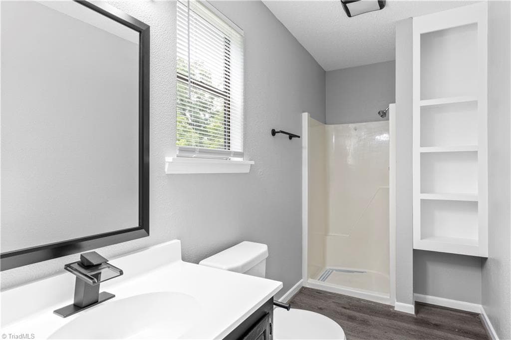 Stick/Site Built at 150 Vista Circle # D, Winston-Salem NC 27106, Winston-Salem, photo 13 of 21