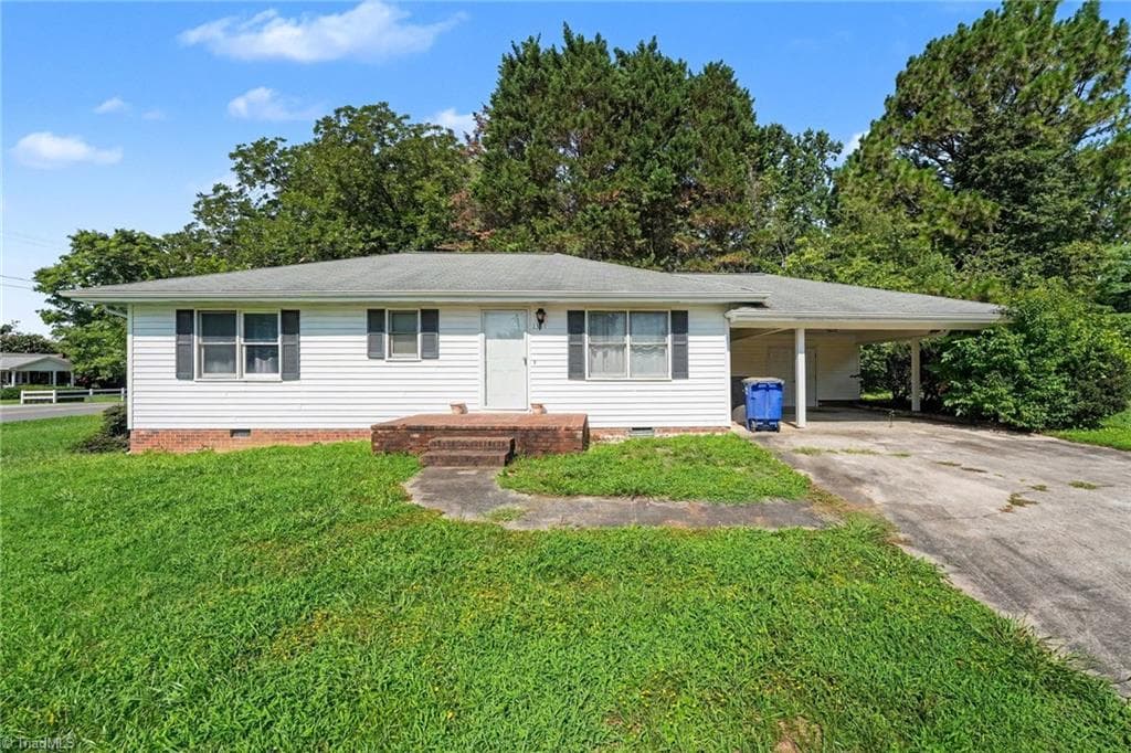 Stick/Site Built at 1351 Bridgton Road, Winston-Salem NC 27127, Winston-Salem, photo 2 of 25