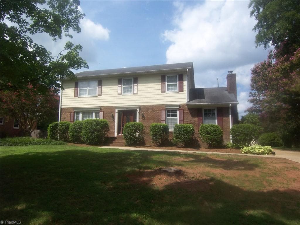 Stick/Site Built at 4109 Windlestraw Lane, Greensboro NC 27410, photo 2 of 27