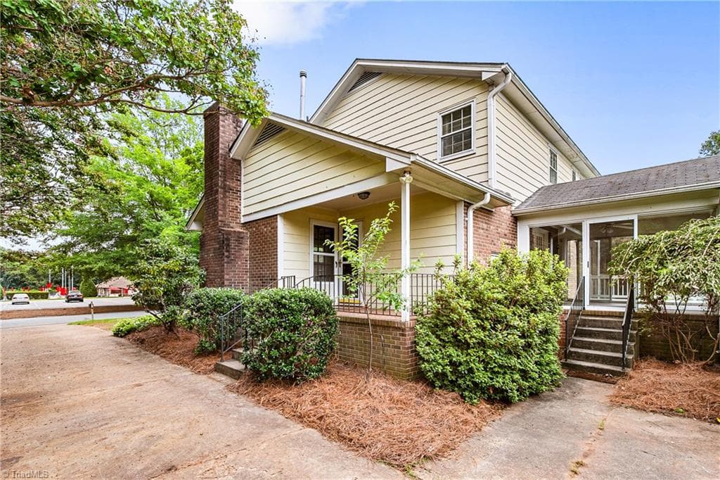 Stick/Site Built at 4109 Windlestraw Lane, Greensboro NC 27410, photo 24 of 27