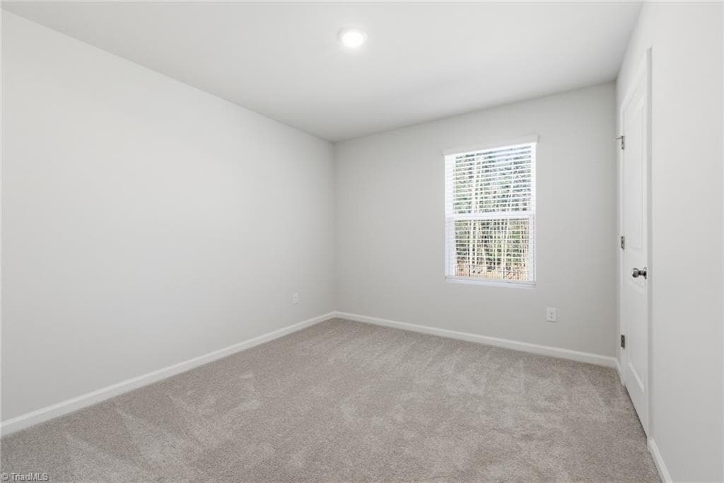 Stick/Site Built at 408 Chesney Place, Thomasville NC 27360, photo 25 of 27